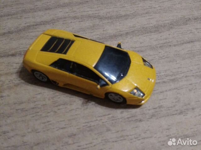 Usb флешка в форме машинки