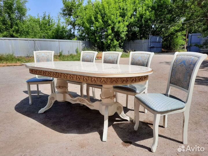 Стол 17000, стул 3100