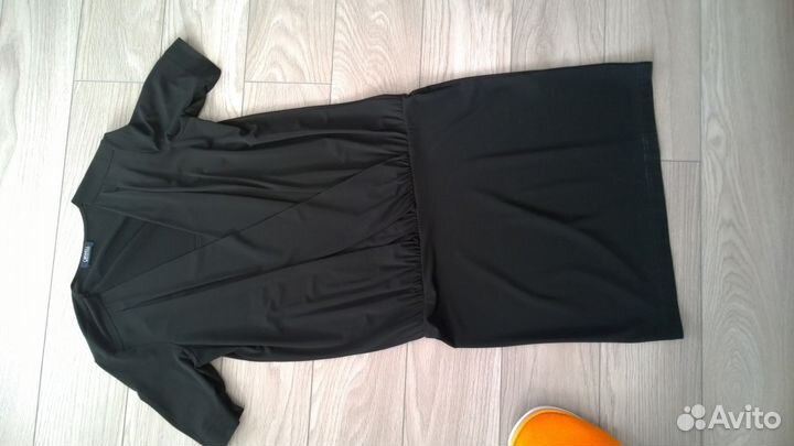 Стильное платье (Италия)