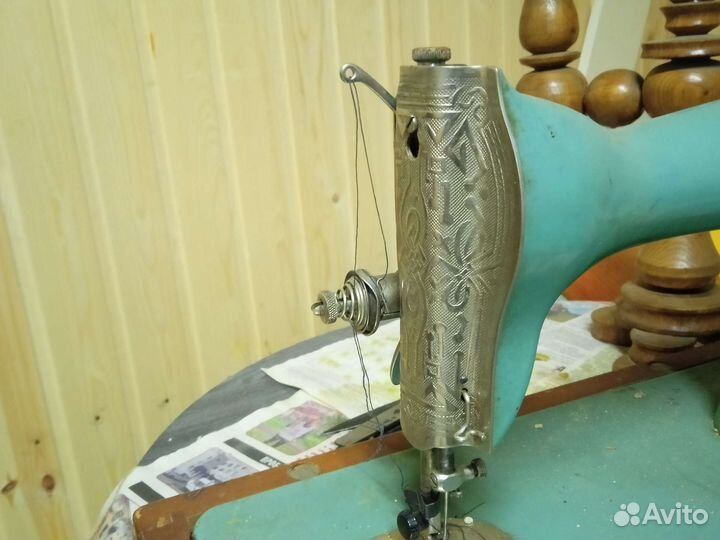 Швейная машина
