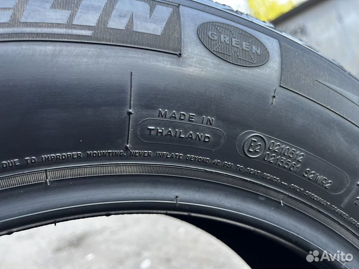 Michelin X-Ice XI3 215/65 R17 99T