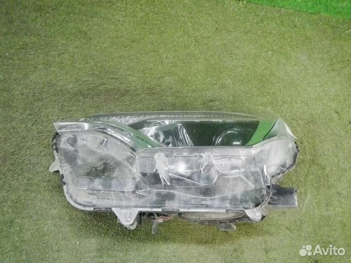 Фара левая Toyota RAV4