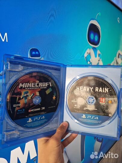 Minecraft & Heavy Rain (PlayStation 4)