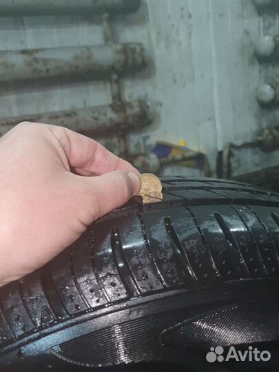 Nexen N'Fera RU5 215/65 R16