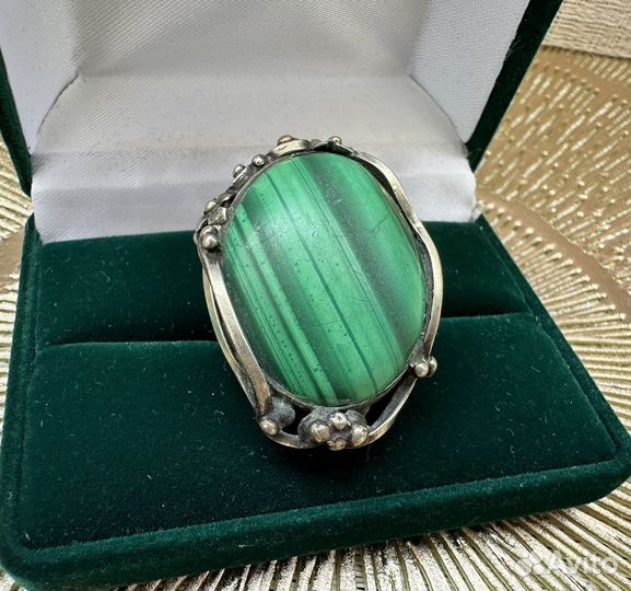 Массивное кольцо с малахитом мельхиор СССР винтаж