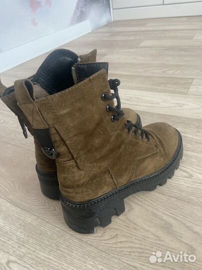 Ботинки женские зима 38