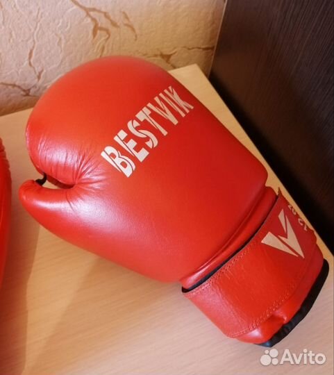 Боксерские перчатки и лапы