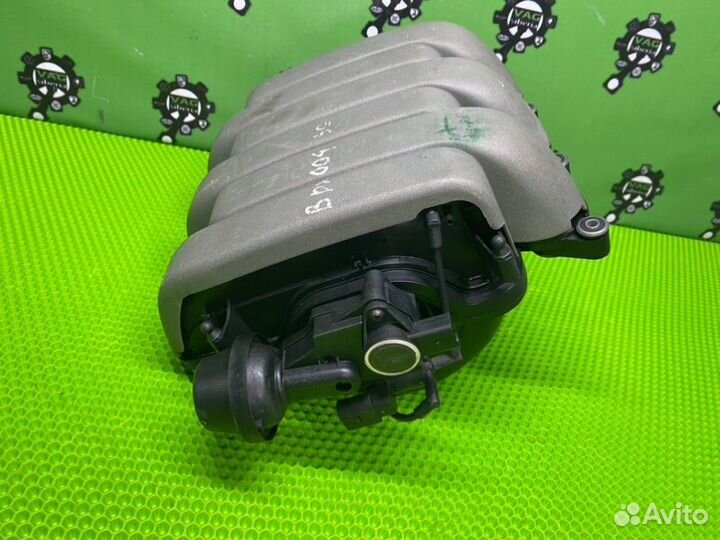 Коллектор впускной Audi A6 C6 BDX 2006