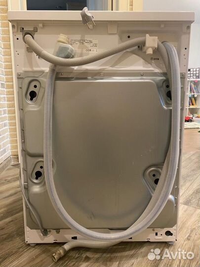 Продам стиральную машину Siemens IQ300