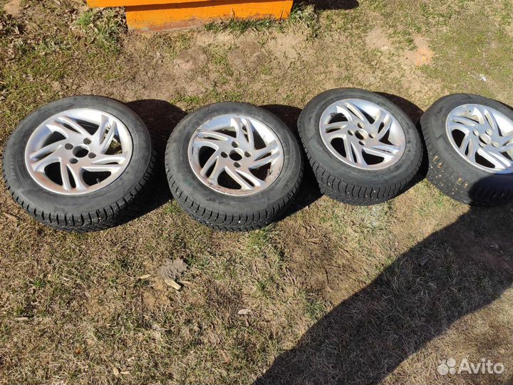 R13 КАМА Кама-106 175/65, PCD 4x98 DIA 58.5