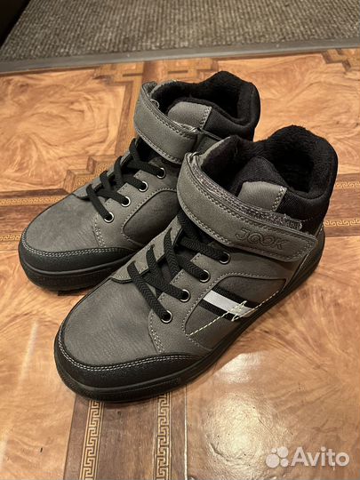 Ботинки утеплённые