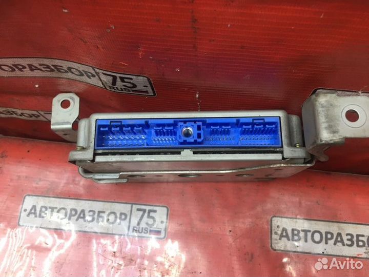 Блок управления abs Nissan X-Trail NT30 QR20DE