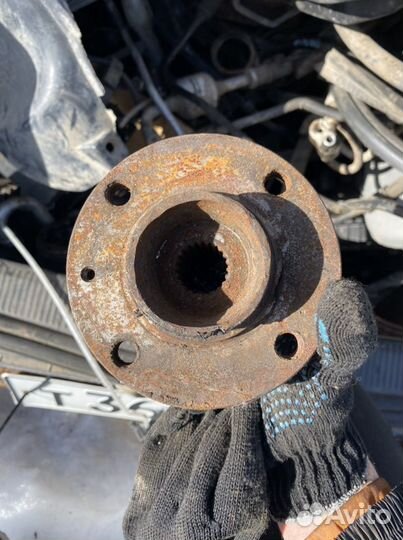 Ступица передняя фольксваген поинтер