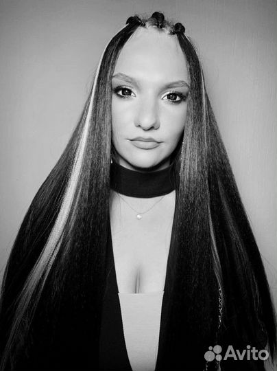 Ведущий, ростовая кукла, театральная сфера и любая