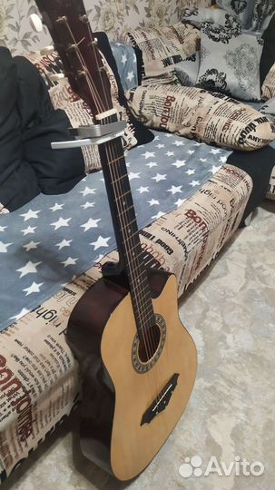 Акустическая гитара belucci