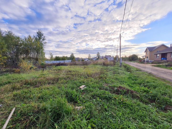 Участок 9,3 сот. (СНТ, ДНП)