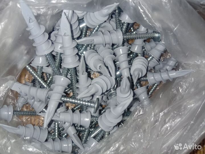 Крепеж для монтажников окон