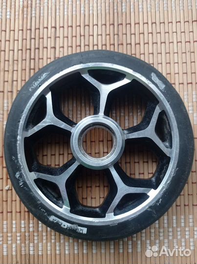 Колёса для трюкового самоката