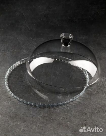 Тортовница с крышкой