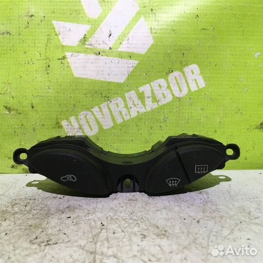 Кнопка многофункциональная Форд Фокус 1