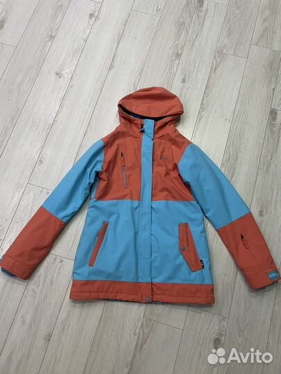 Горнолыжная куртка женская 48 50
