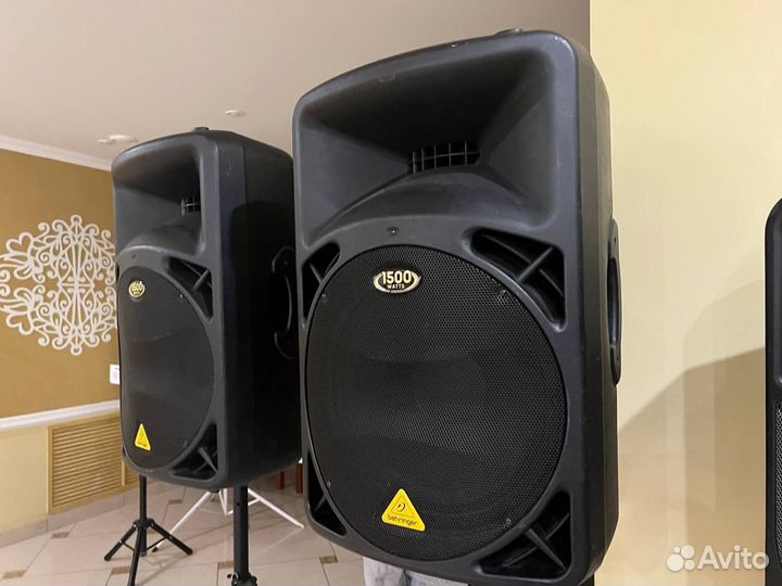 Продам комплект звуковой аппаратуры