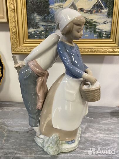 Статуэтки фарфоровые lladro