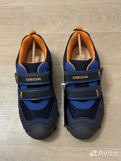 32 Новые весенние кроссовки Geox