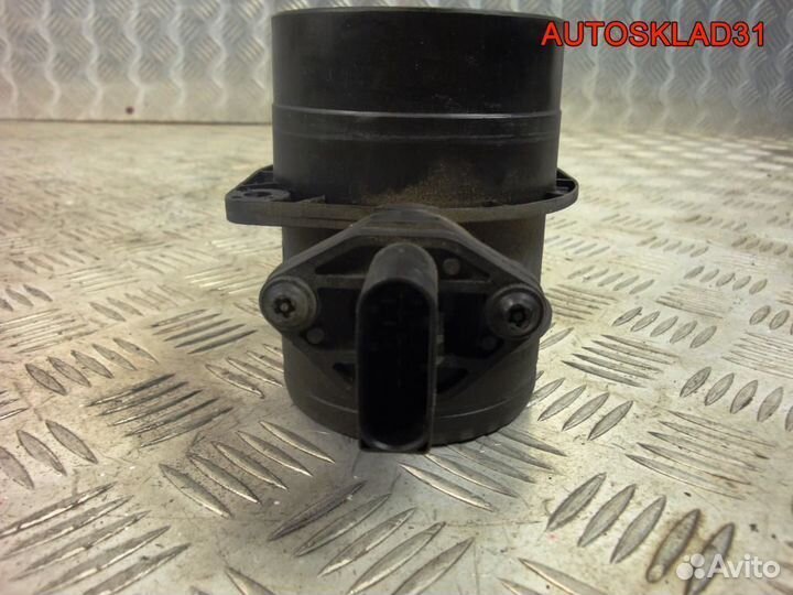 Расходомер воздуха VW Passat B5 1,9 TDI 071906461A