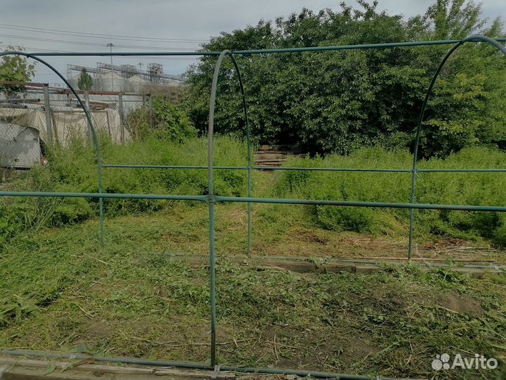 Покос травы триммером