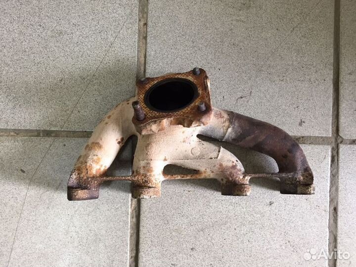 Коллектор впускной выпускной Volkswagen passat b4