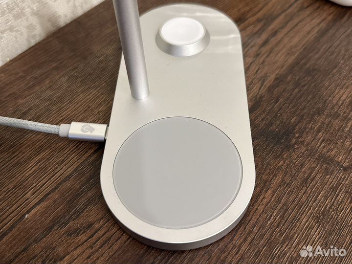 Зарядное устройство для iPhone