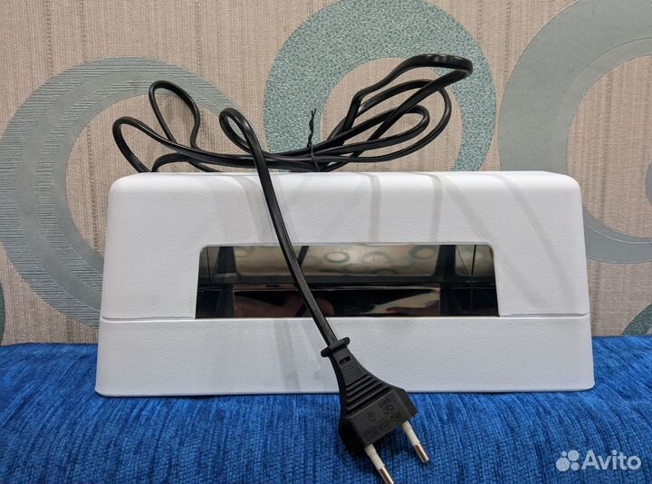 Уф лампа для ногтей