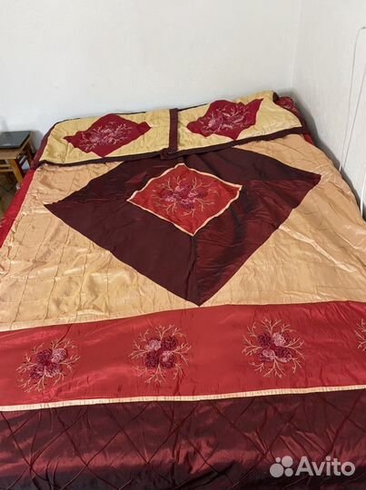 Покрывало на кровать