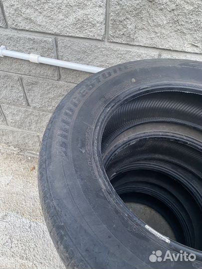 Bridgestone Dueler H/P Sport 225/65 R17