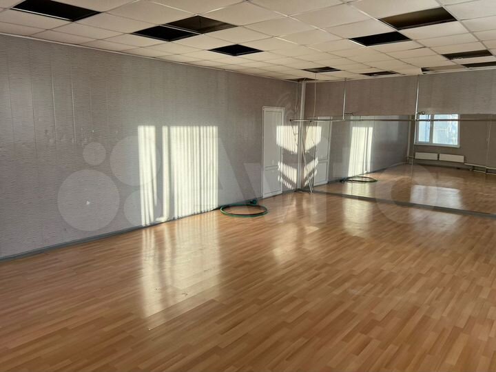 Свободного назначения, 220 м²