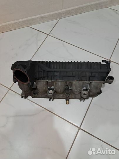 Впусконой коллектор на вольво 2.5т 249 лс