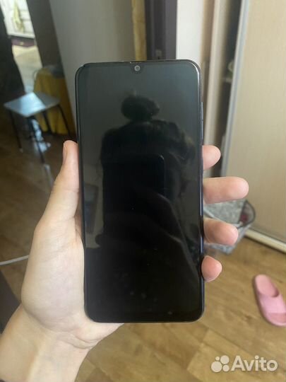 Samsung Galaxy A50, 4/64 ГБ