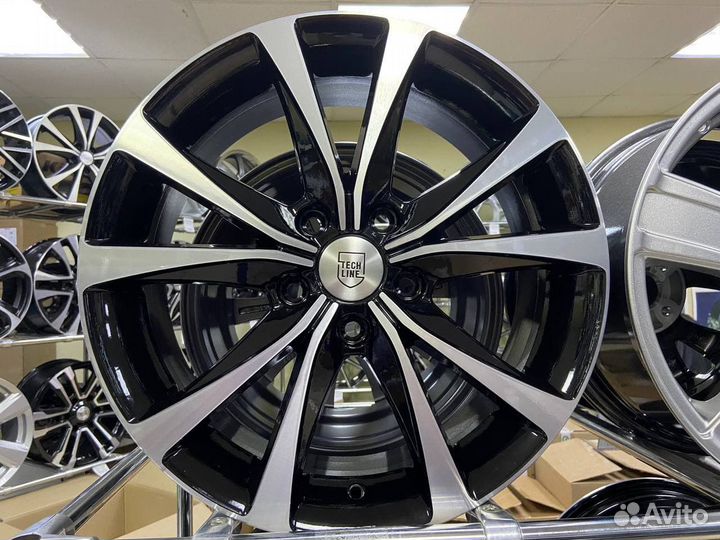 Диск литой Tech Line 734 6.5x17 5x114.3 ET46 DIA67