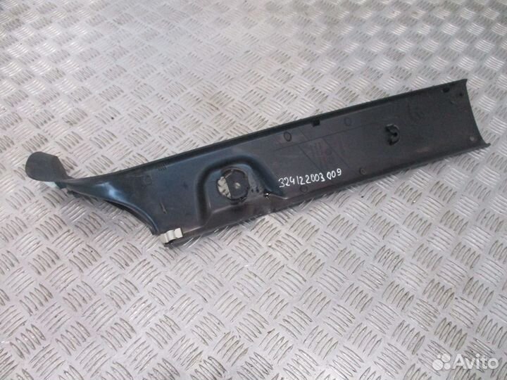 Панель стойки левой двери Scania 2549566