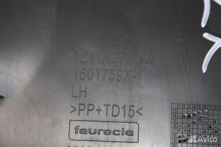 Обшивка стойки (средняя нижняя L) mitsubishi outla