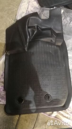 Комплект ковров Duster 4x4 салон + багажник