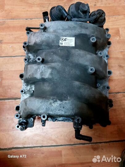 Mercedes Benz впускной коллектор 3.5