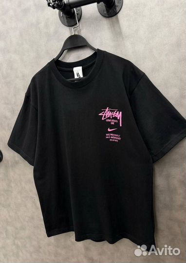 Stussy футболка оверсайз колаб найк