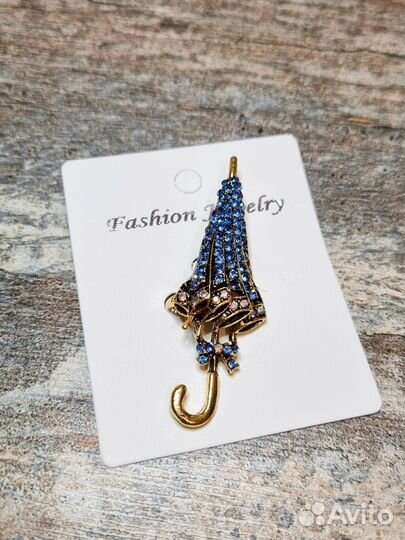 Брошь Зонтик стразы