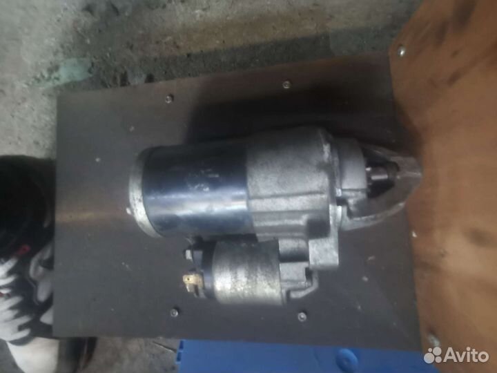 Стартер на mitsubishi lancer 10