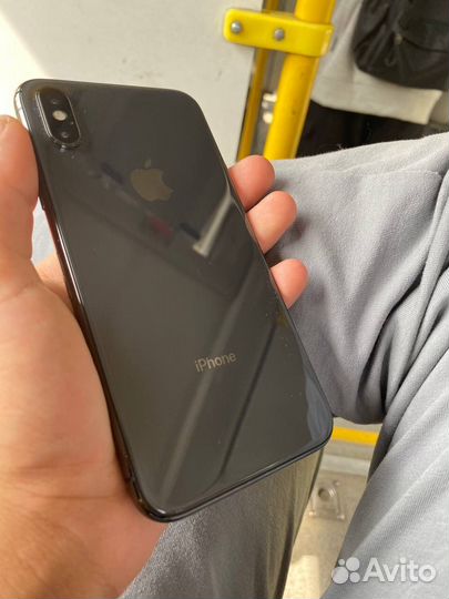 iPhone X, 64 ГБ