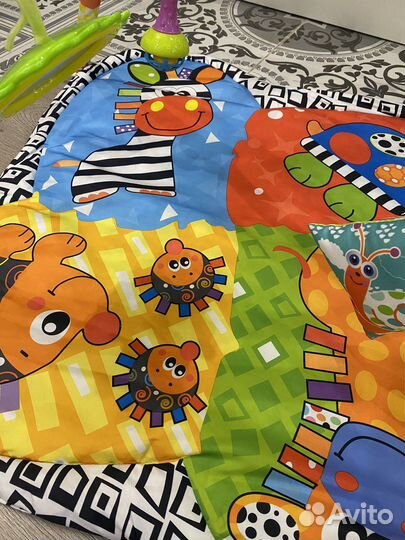 Развивающий коврик для новорожденных