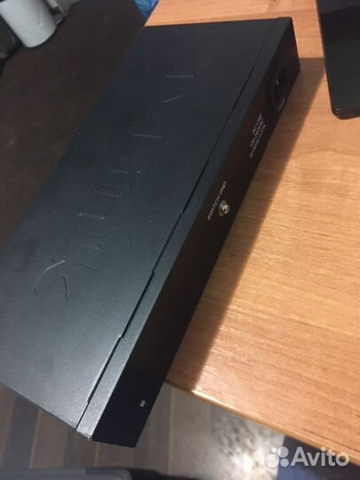 Switch D-Link Des-1016D