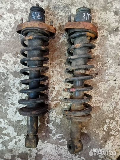 Стойка задняя на Мицубиси Оутлендер 2006 г